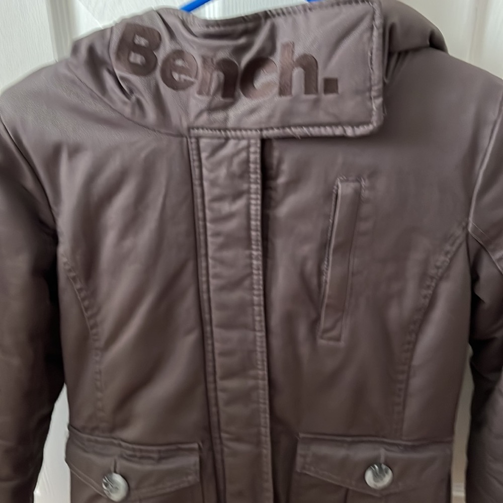 🎶Bench bomber jacket - Picture 2 of 8